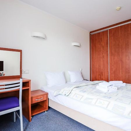 Bielik Apartament B12 Spa I Wellness Z Balkonem Blisko Plazy Miedzyzdroje Kültér fotó