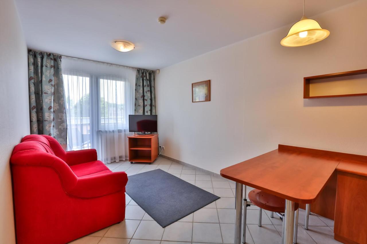 Bielik Apartament B12 Spa I Wellness Z Balkonem Blisko Plazy Miedzyzdroje Kültér fotó