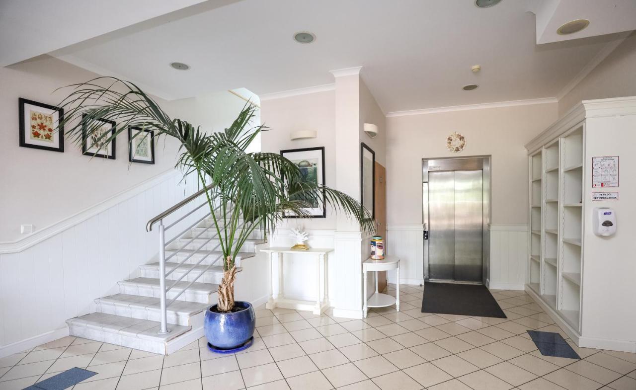 Bielik Apartament B12 Spa I Wellness Z Balkonem Blisko Plazy Miedzyzdroje Kültér fotó
